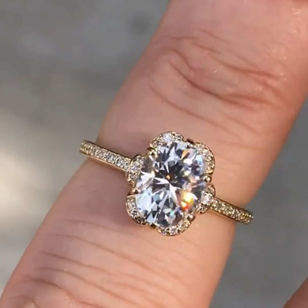 Moissanite Engagement Ring 1 Carat - 맞춤 제작 14K 옐로우 골드 여성