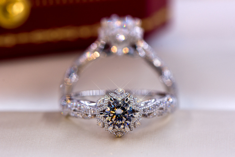할로우 플라워 스타 S925 스털링 실버 반지 1캐럿  - Moissanite Engagement Ring 1 Carat 리뷰 및 가격