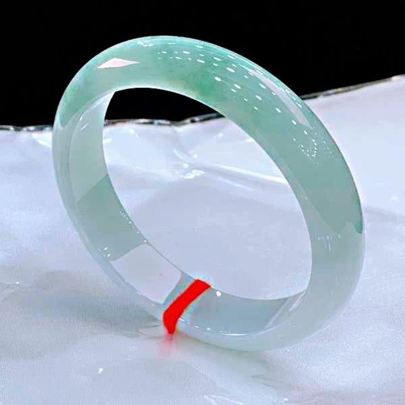 미얀마, 여성용 천연 얼음옥, 연녹색 옥 팔찌, 소녀  - Bracelets 리뷰 및 가격