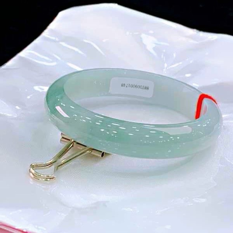 미얀마, 여성용 천연 얼음옥, 연녹색 옥 팔찌, 소녀  - Bracelets 리뷰 및 가격