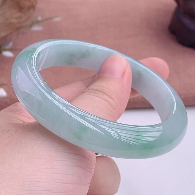 미얀마산 단색 - 연유색 비취 팔찌, 어린 소녀의 밝은 - Bracelets 리뷰 및 가격