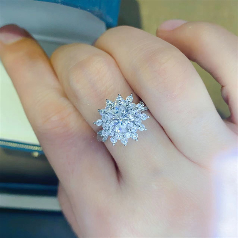 럭셔리 화이트 골드 솔리드 플래티넘 PT950 모이사나 - Moissanite Engagement Ring 1 Carat 리뷰 및 가격