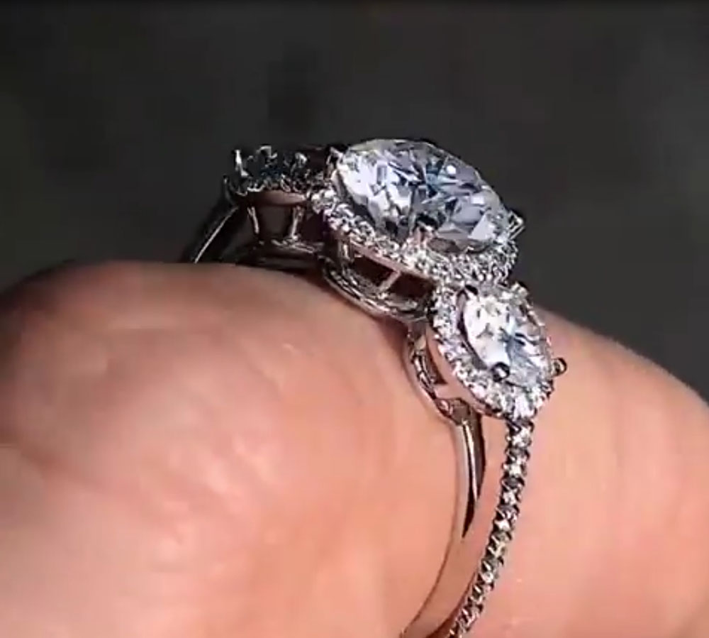 맞춤형 진짜 백금 PT950 여성 웨딩 파티 기념일 약 - Moissanite Engagement Ring 1 Carat 리뷰 및 가격